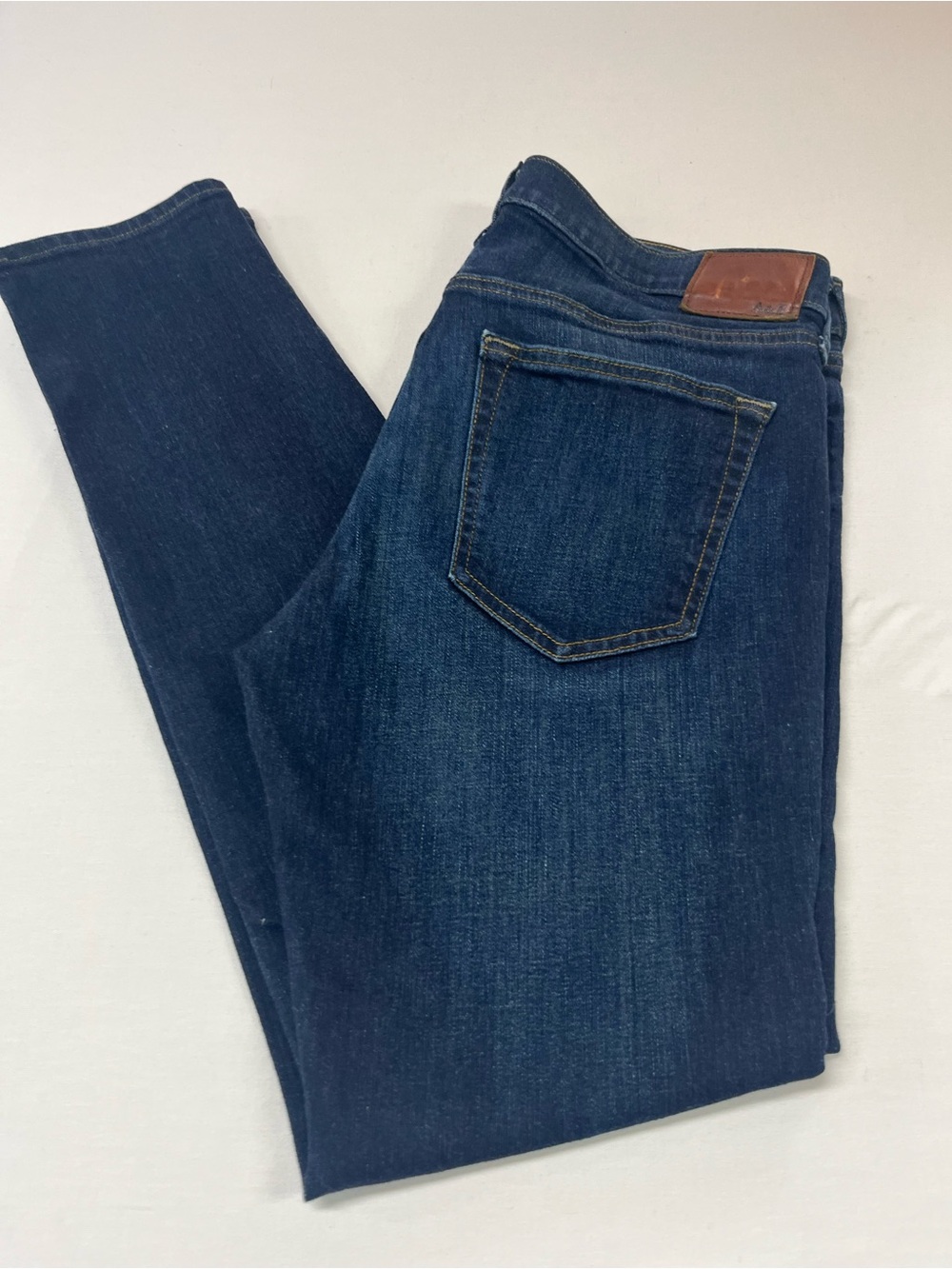 Abercrombie & Fitch Apex Super Skinny men’s Jeans Dark Wash 33x32 casual 1552